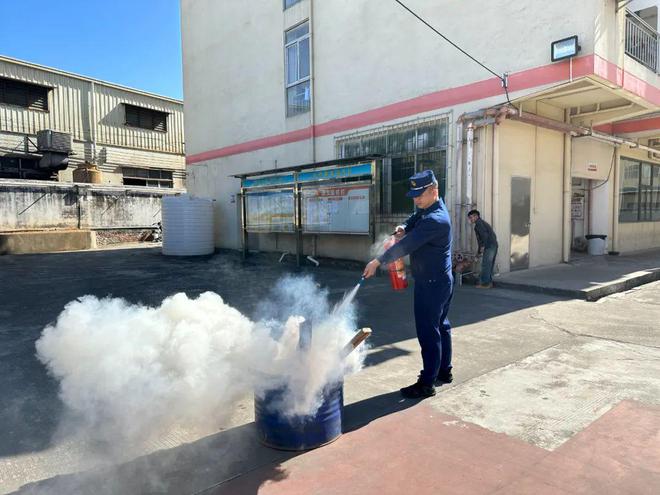 當好“店小二”！橋頭鎮全力做好各行業復工復產服務保障工作(圖5)